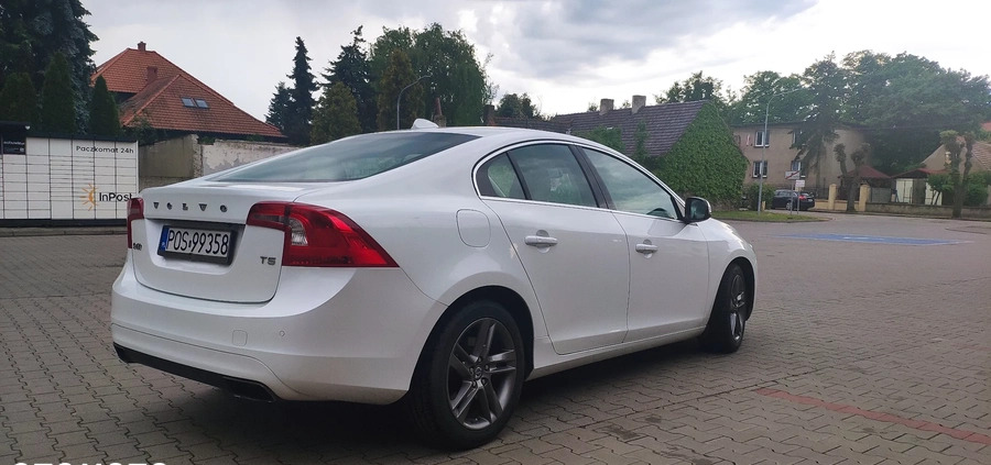 Volvo S60 cena 53000 przebieg: 86700, rok produkcji 2015 z Raszków małe 67